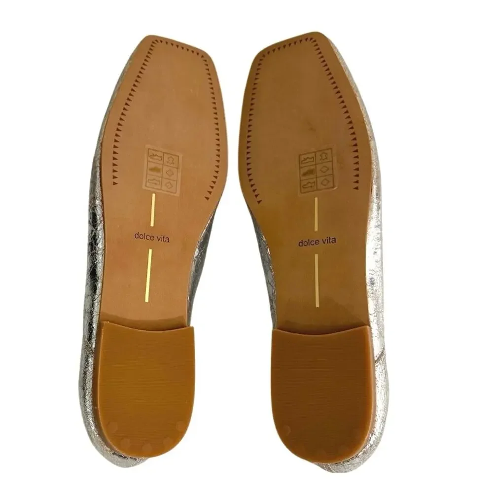 New without box dolce vita silver distressed leather anisa ballet flat size 9